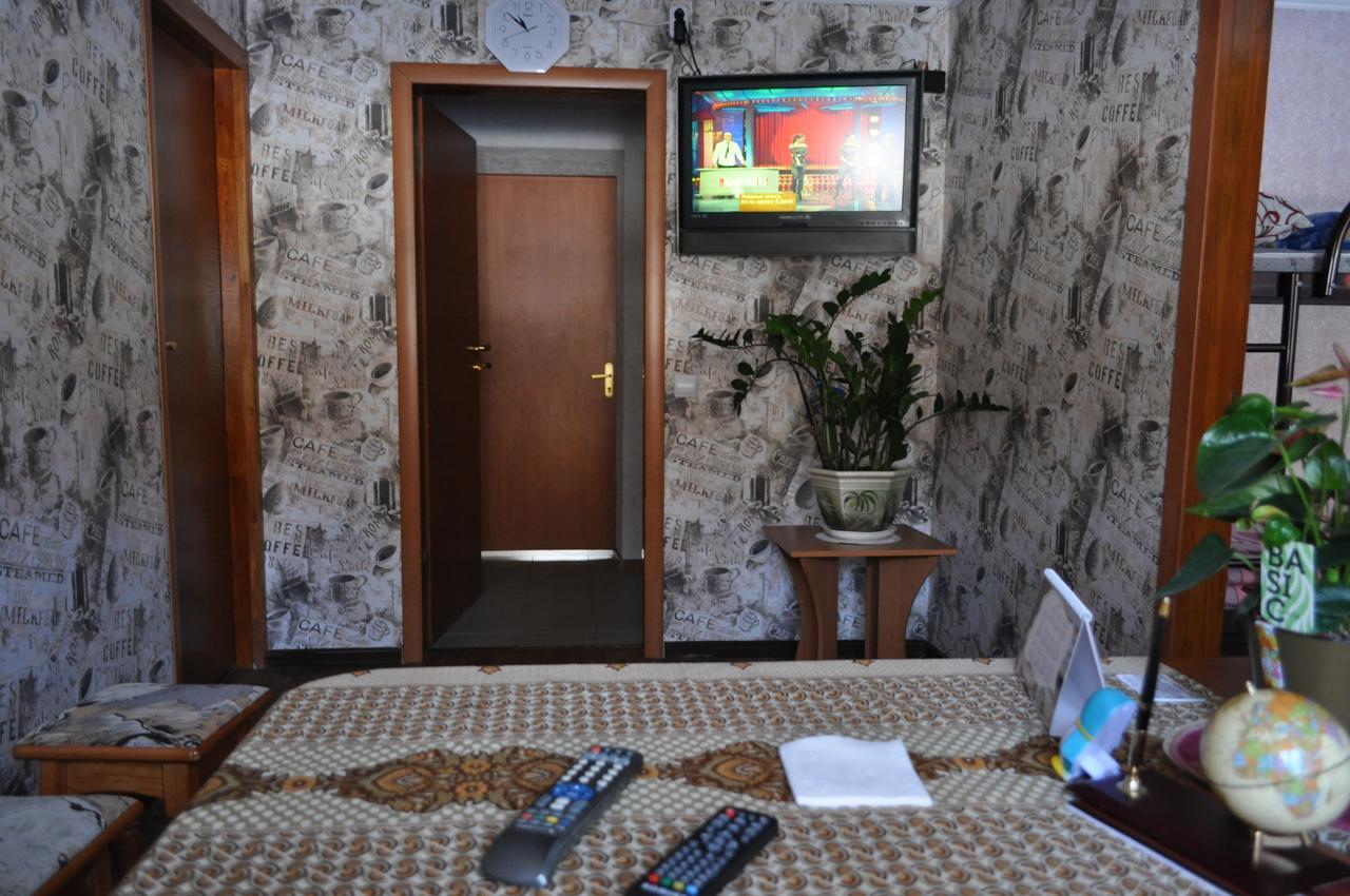 Hostel Bayit Kremenchuk Exterior foto